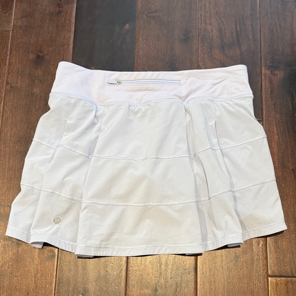 Lululemon white Athletic Skirt - Picture 2 of 2